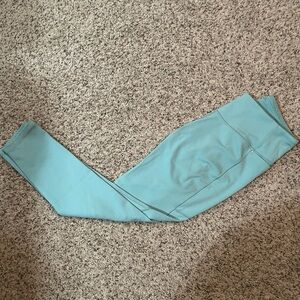 CALIA by Carrie Underwood 7/8 Length Pocket Legging